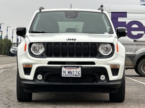 Used 2023 Jeep Renegade Altitude image 10