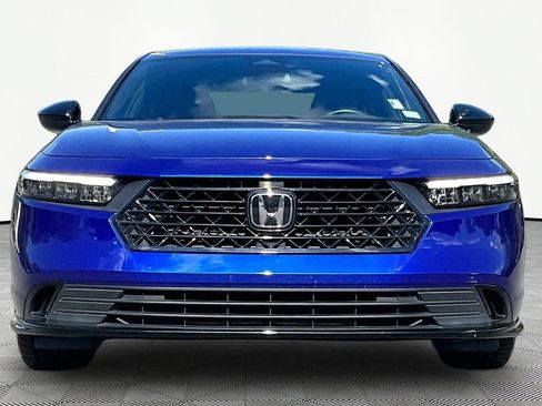 Used 2024 Honda Accord Sport image 2