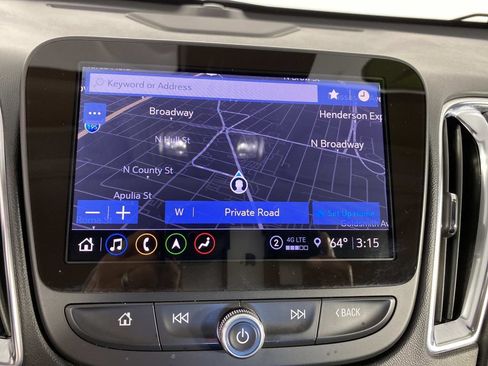Used 2024 Chevrolet Malibu LT FWD image 22