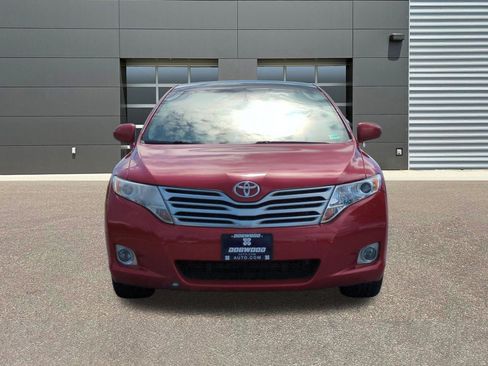 Used 2010 Toyota Venza AWD image 2