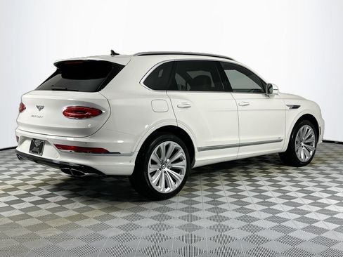 Certified 2021 Bentley Bentayga image 9