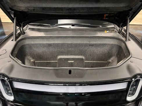 Used 2022 Rivian R1T Adventure image 6