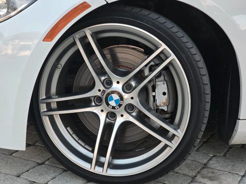 Used 2011 BMW 335is Coupe image 3