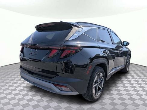 Used 2025 Hyundai Tucson SEL FWD image 3