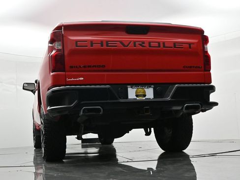 Used 2024 Chevrolet Silverado 1500 Custom Trail Boss w/ LPO, Dark Essentials Package AWD/4WD image 20