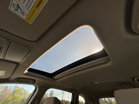 Used 2018 Honda CR-V EX image 27