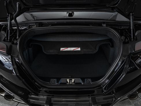 Used 2025 Ferrari Roma Spider RWD image 57