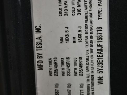 Used 2018 Tesla Model 3 Mid Range image 41