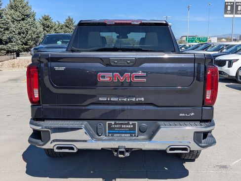 Used 2022 GMC Sierra 1500 SLT w/ X31 Off-Road Package image 5
