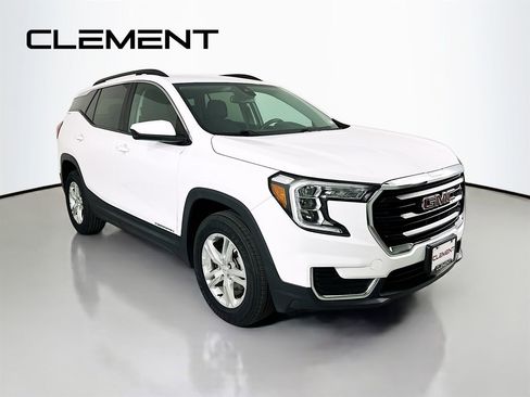 Used 2022 GMC Terrain SLE w/ Driver Convenience Package AWD/4WD image 5