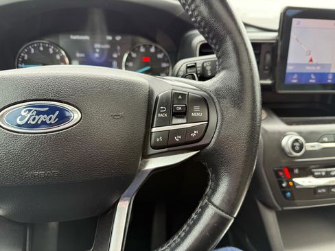 Used 2020 Ford Explorer Limited w/ Class III Trailer Tow Package image 26