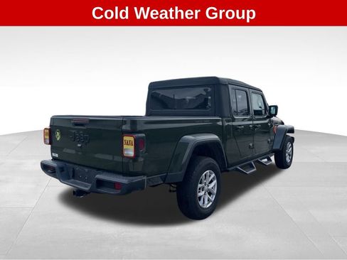 Used 2023 Jeep Gladiator Sport image 5