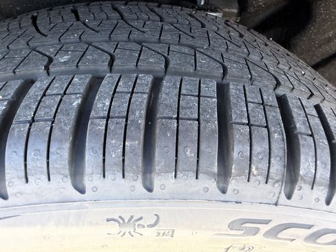 New 2026 Volvo XC60 T8 Ultra w/ Protection Package Premier image 35