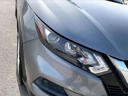 Used 2021 Nissan Rogue Sport S image 27