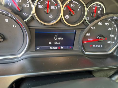 Used 2022 Chevrolet Silverado 1500 LT AWD/4WD image 15