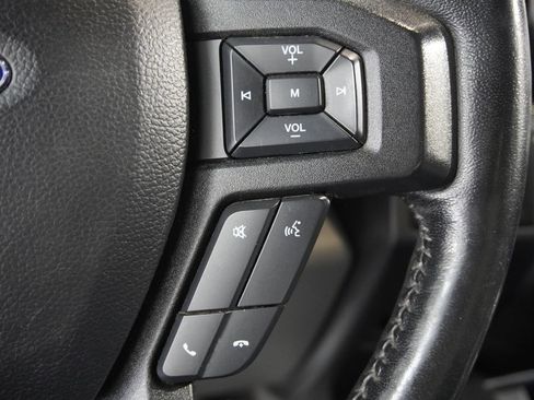 Used 2020 Ford F150 XLT w/ Equipment Group 302A Luxury AWD/4WD image 16