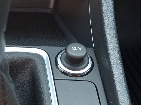 Certified 2022 Volkswagen Jetta Sport image 24