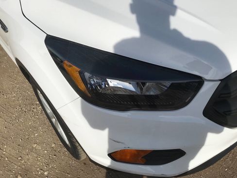 Used 2019 Ford Escape S image 26