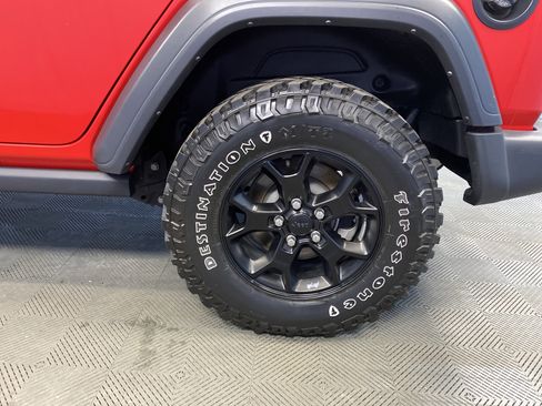 Certified 2023 Jeep Wrangler Willys image 29