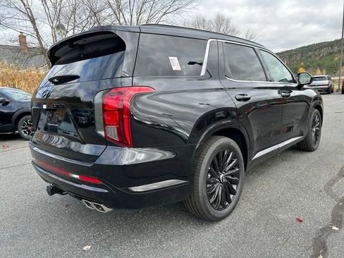 Used 2025 Hyundai Palisade Calligraphy image 5