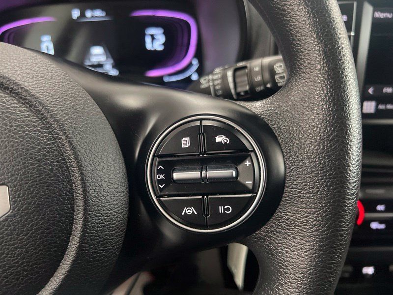 Certified 2024 Kia Soul LX FWD image 21