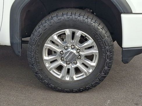 Used 2021 GMC Sierra 3500 Denali w/ Technology Package image 8