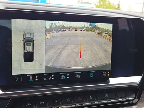 Used 2023 Chevrolet Silverado 1500 LTZ image 32