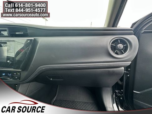 Used 2018 Toyota Corolla SE image 20