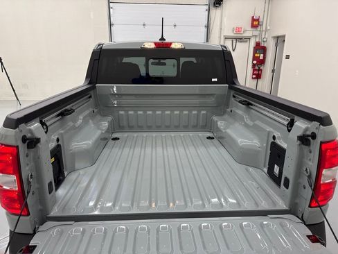 Used 2023 Ford Maverick Lariat w/ Lariat Luxury Package image 26