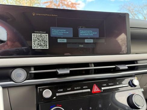 New 2026 Hyundai Tucson Limited image 17