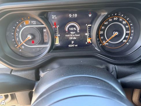 Certified 2024 Jeep Wrangler Unlimited Sport AWD/4WD image 22