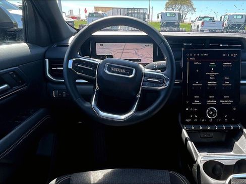 Used 2025 GMC Terrain Elevation AWD/4WD image 5