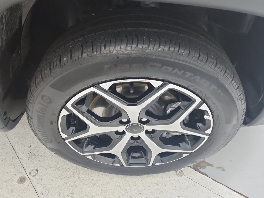 Certified 2026 Jeep Compass Limited AWD/4WD image 36