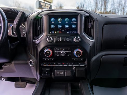 Used 2019 GMC Sierra 1500 AT4 w/ AT4 Premium Package image 29