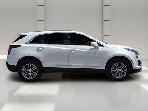 Certified 2023 Cadillac XT5 Premium Luxury FWD image 6