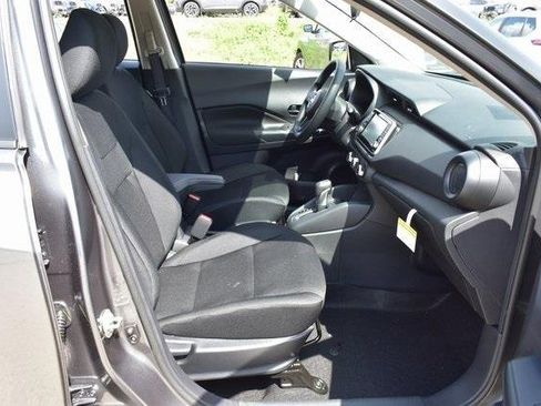 New 2025 Nissan Kicks Play S image 37