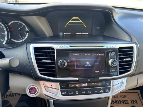 Used 2014 Honda Accord EX-L image 18