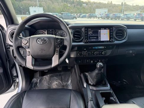 Used 2023 Toyota Tacoma TRD Sport w/ TRD Premium Sport Package image 12