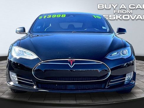Used 2015 Tesla Model S 90D image 3