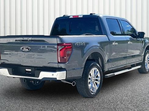 Used 2025 Ford F150 Lariat w/ Equipment Group 502A High AWD/4WD image 12