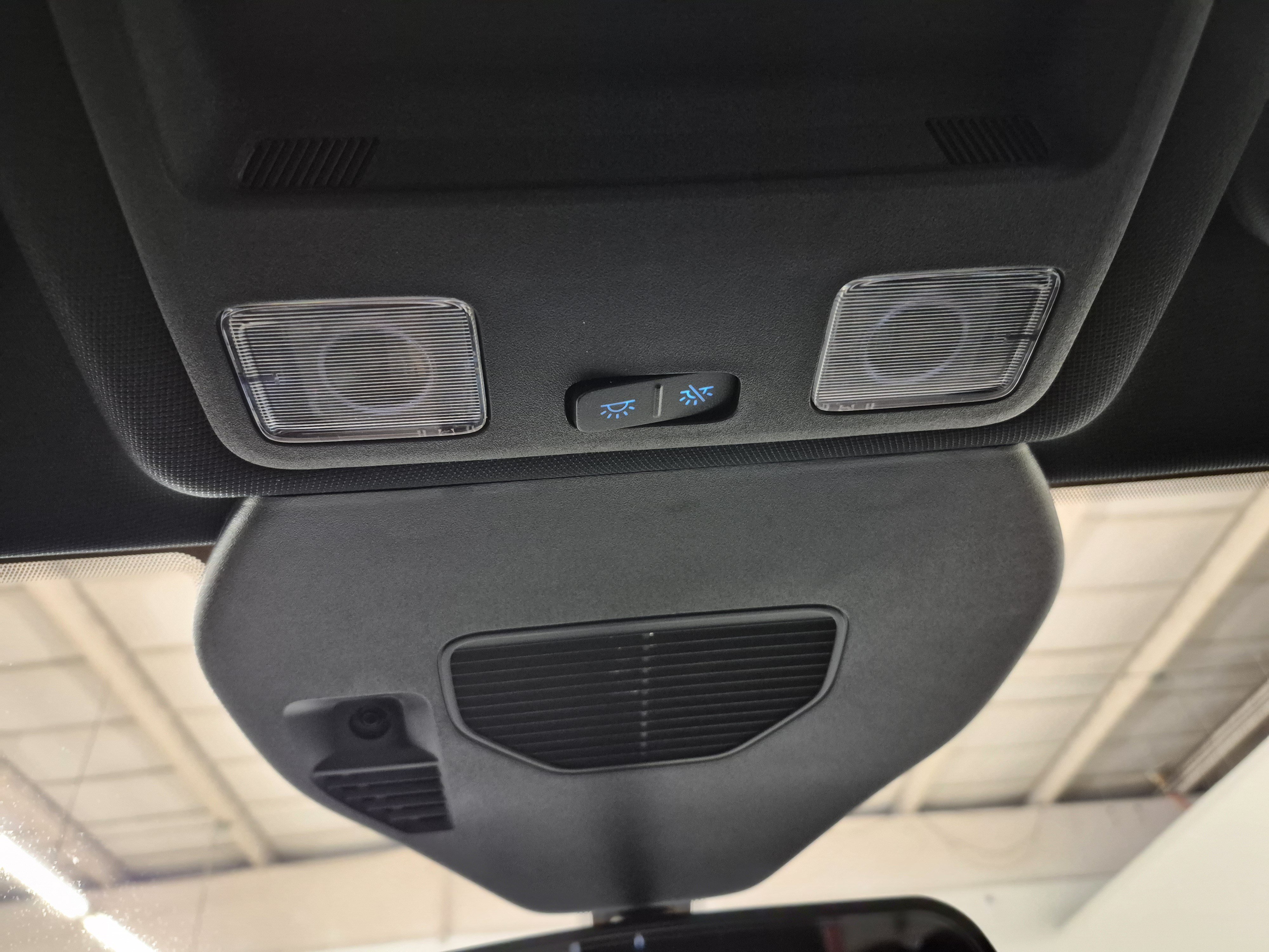 Certified 2024 Ford Escape ST-Line FWD image 40