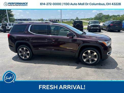 Used 2018 GMC Acadia SLT w/ LPO, Floor Liner Package FWD image 3