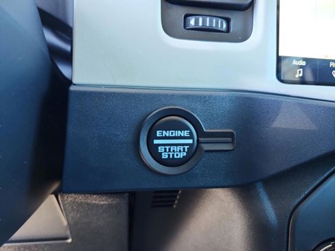 New 2025 Ford Bronco Heritage Edition image 24