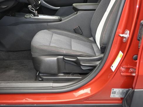 Certified 2024 Chevrolet Trax RS w/ Driver Confidence Package FWD image 21