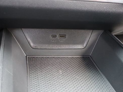 New 2026 Chevrolet Equinox RS w/ Convenience Package III FWD image 20