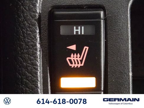 Used 2017 Nissan Rogue SV w/ SV Premium Package AWD/4WD image 38