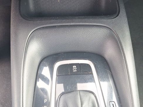 Used 2024 Toyota Corolla LE image 31