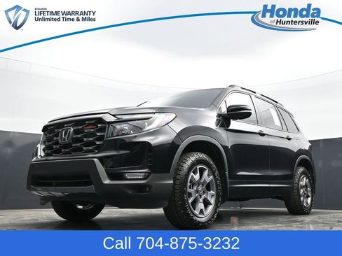 Used 2023 Honda Passport TrailSport image 44