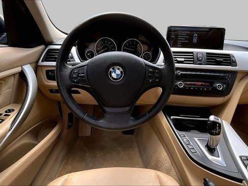 Used 2013 BMW 328i Sedan RWD image 6