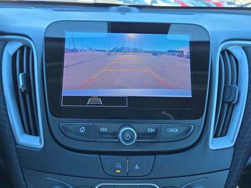 Used 2023 Chevrolet Malibu LT image 23
